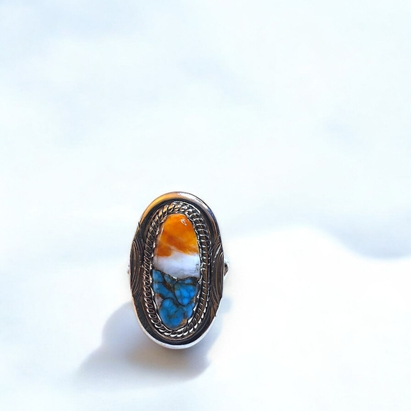Sterling Silver Spiny Oyster & Turquoise Ring (Size 8) - Picture 2 of 9